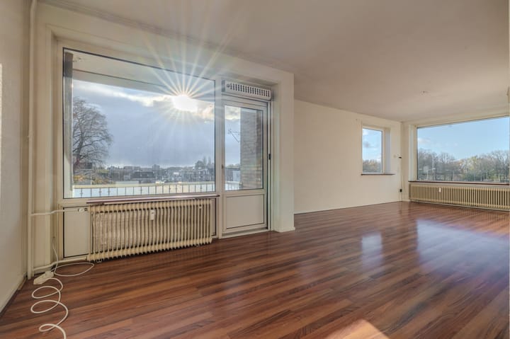 Photo 20 of Hoofdstraat 9