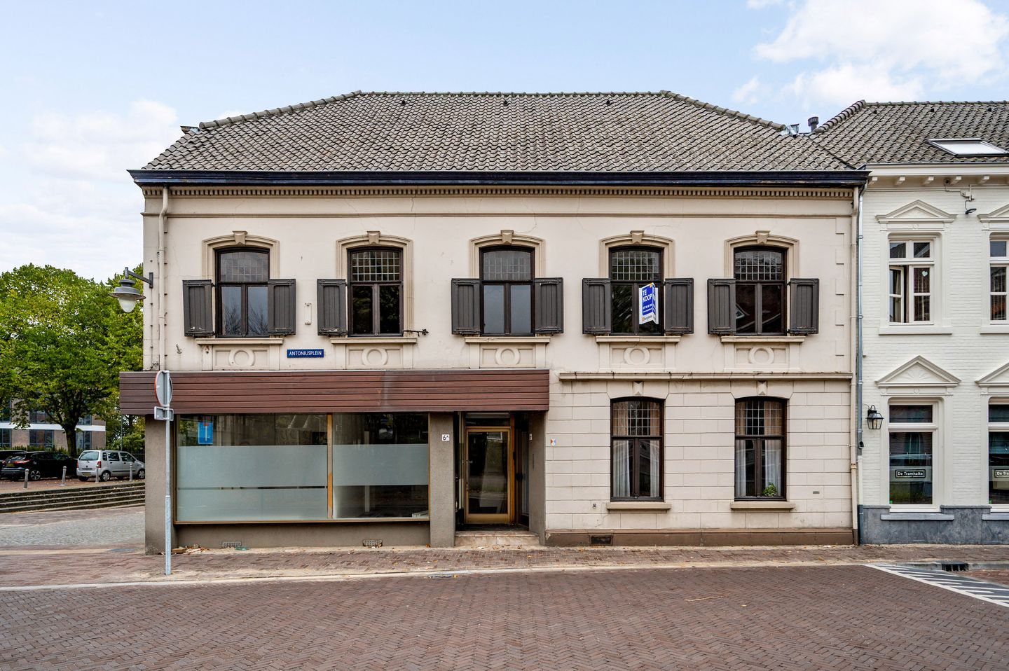 Bekijk foto 3 van Antoniusplein 6