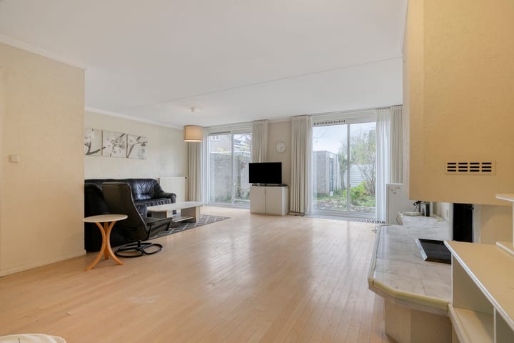 Photo 9 of Buitengaats 9