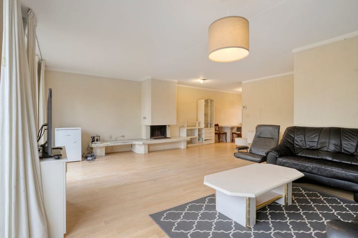 Photo 10 of Buitengaats 9