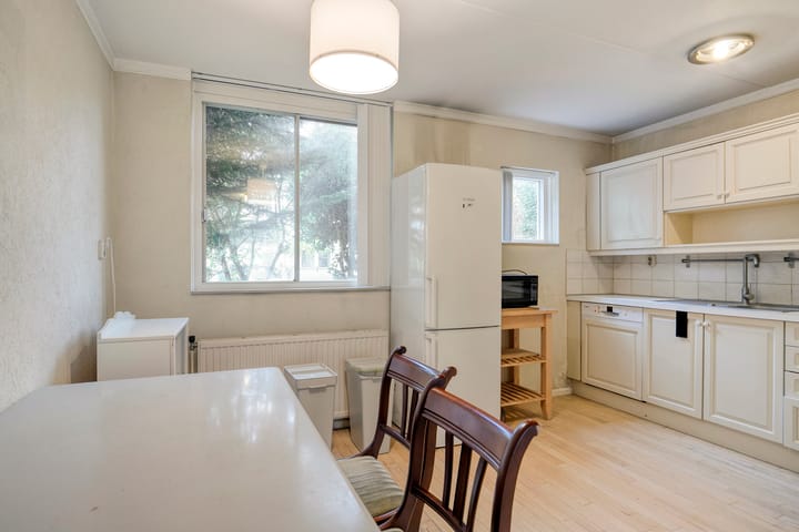 Photo 12 of Buitengaats 9