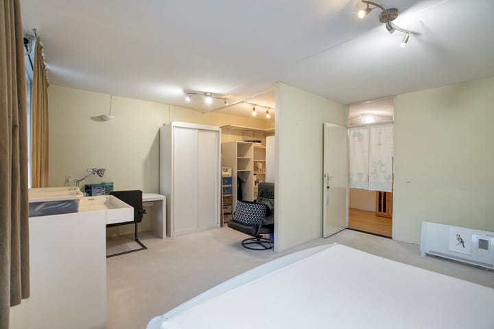 Photo 14 of Valreep 48