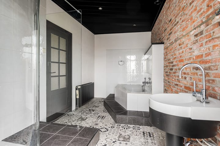 Foto 36 van Emmakade 147