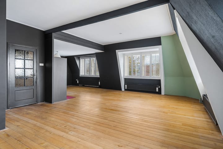 Foto 30 van Emmakade 147