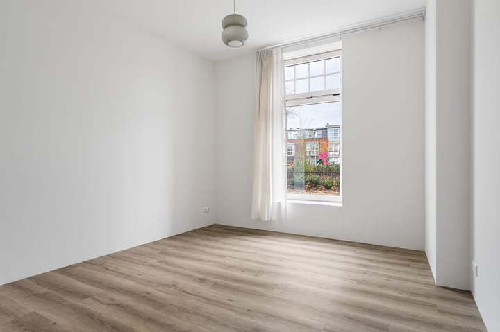 Foto 12 van Emmakade 147