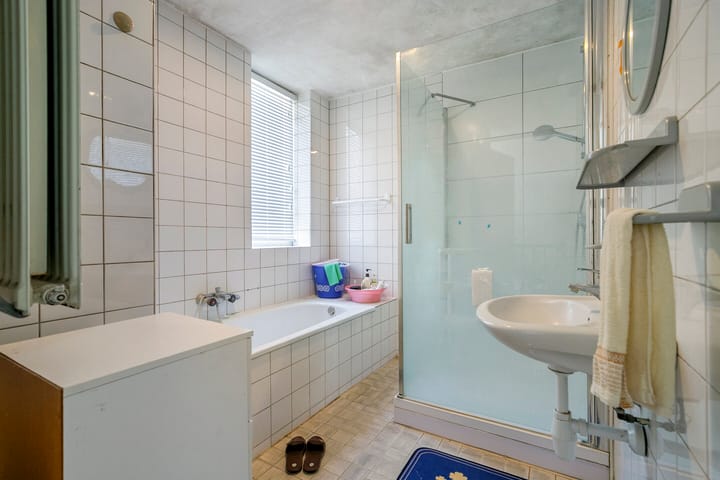 Photo 16 of Valreep 50