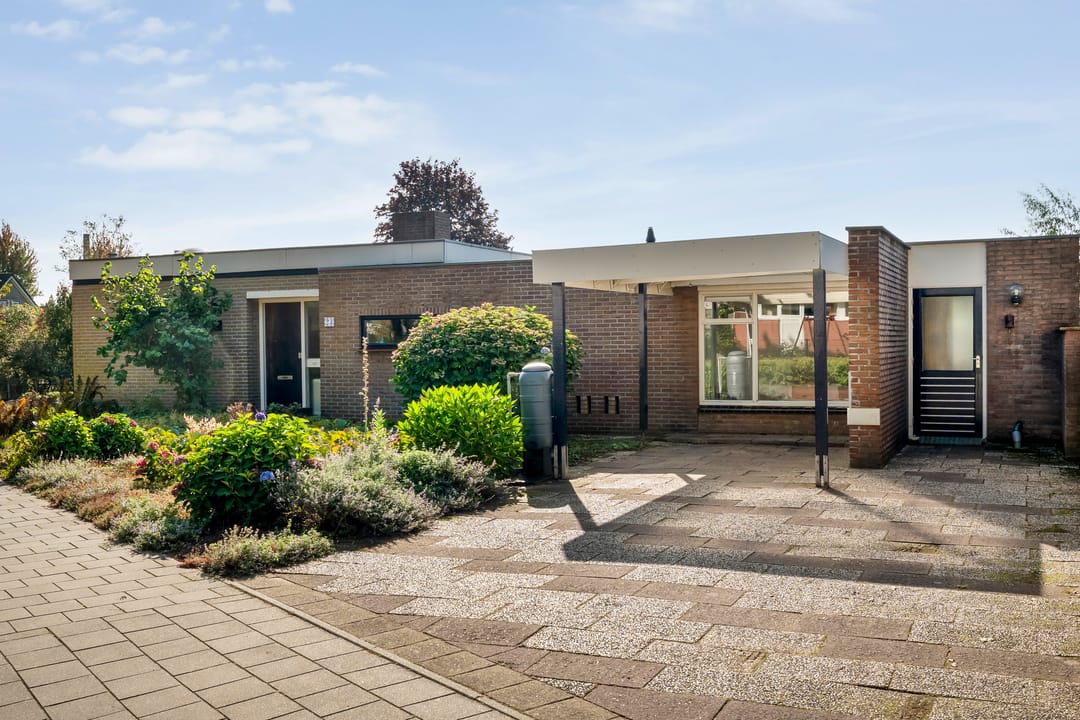 Photo 2 of Brethouwerstraat 23