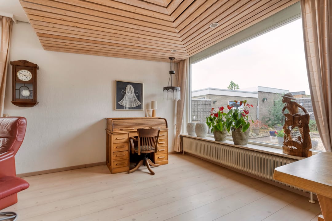 Photo 13 of Brethouwerstraat 23