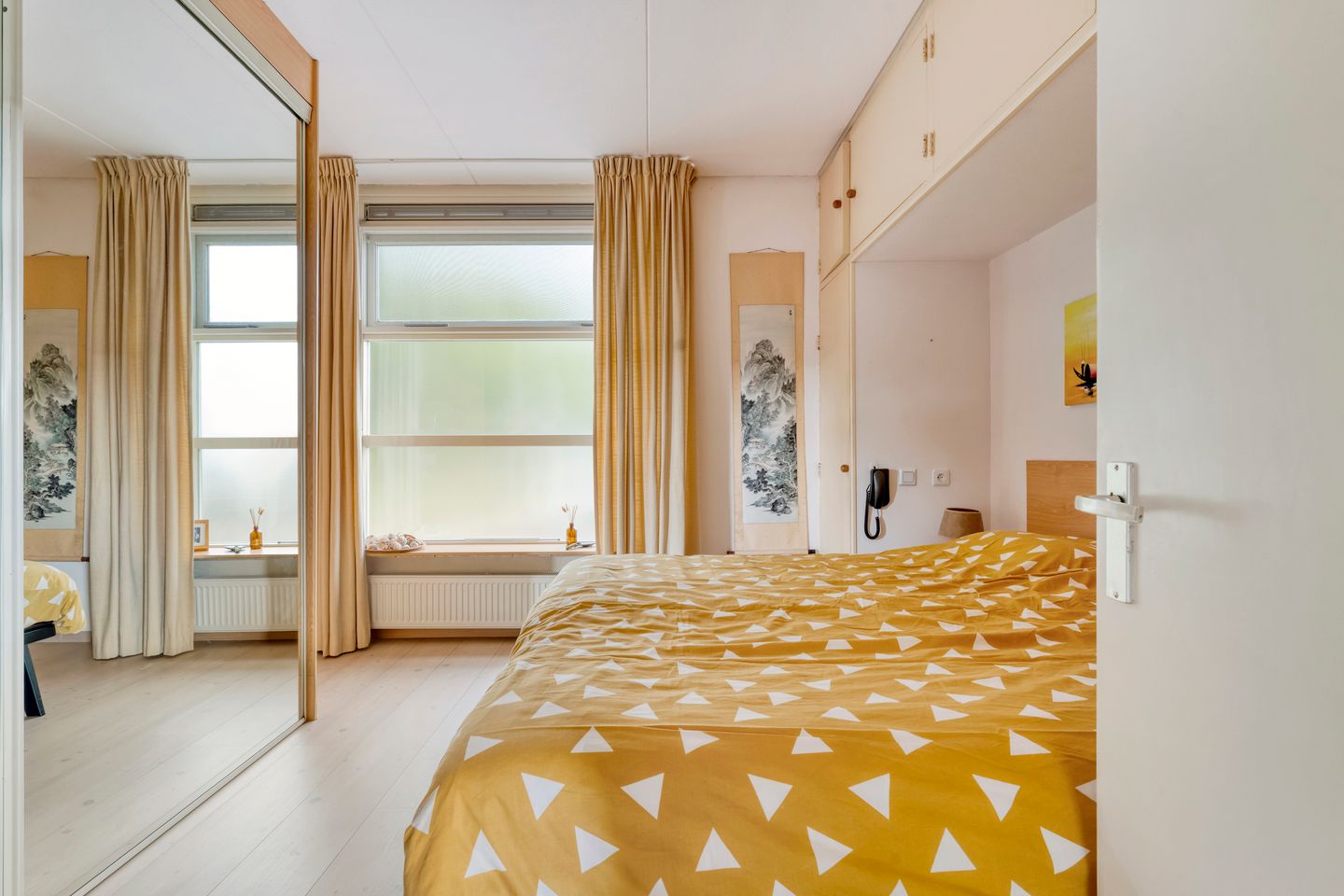 Photo 19 of Brethouwerstraat 23