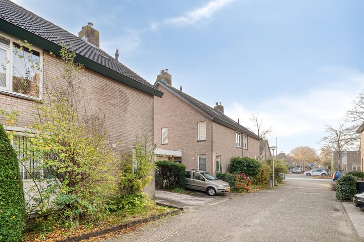 Photo 7 of Valreep 74