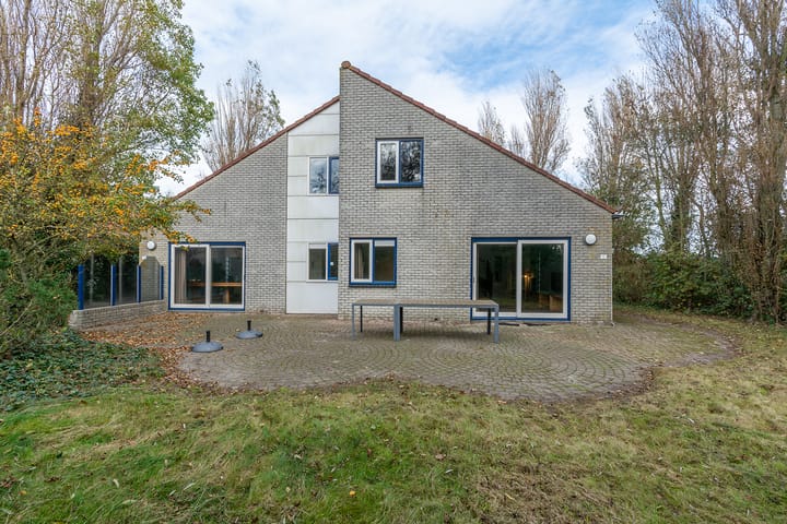 Foto 2 van Ooghduyne 16-17