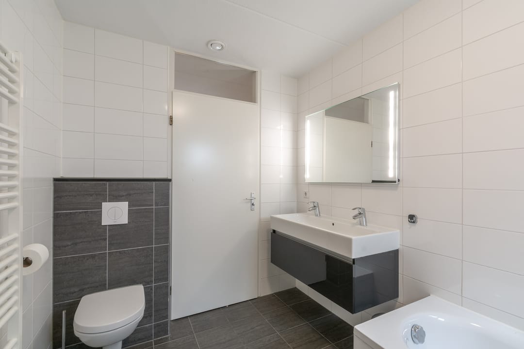 Foto 16 van Ooghduyne 16-17