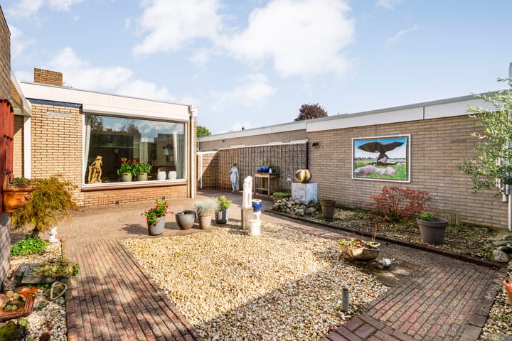 Foto 42 van Brethouwerstraat 23