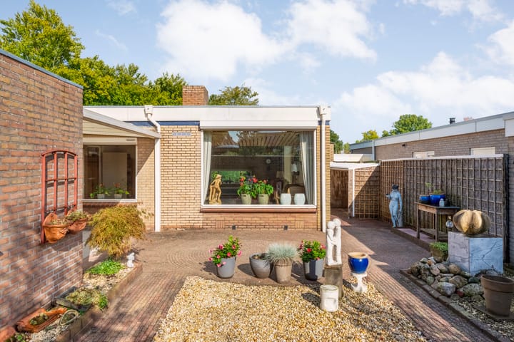 Foto 43 van Brethouwerstraat 23