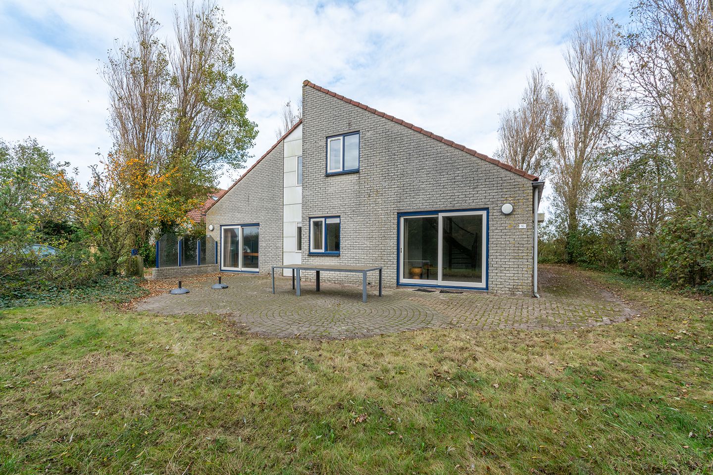 Foto 34 van Ooghduyne 16-17