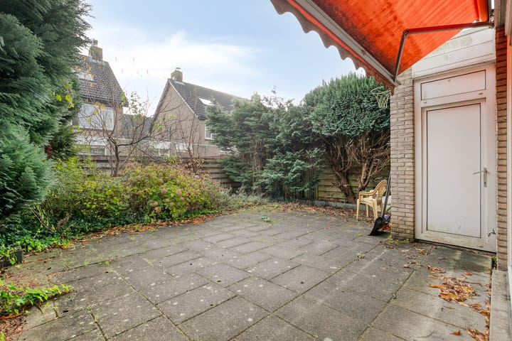 Photo 5 of Valreep 74