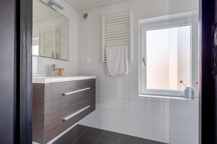 Photo 23 of Burgemeester van Nienesstraat 30