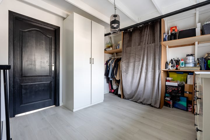 Photo 29 of Burgemeester van Nienesstraat 30