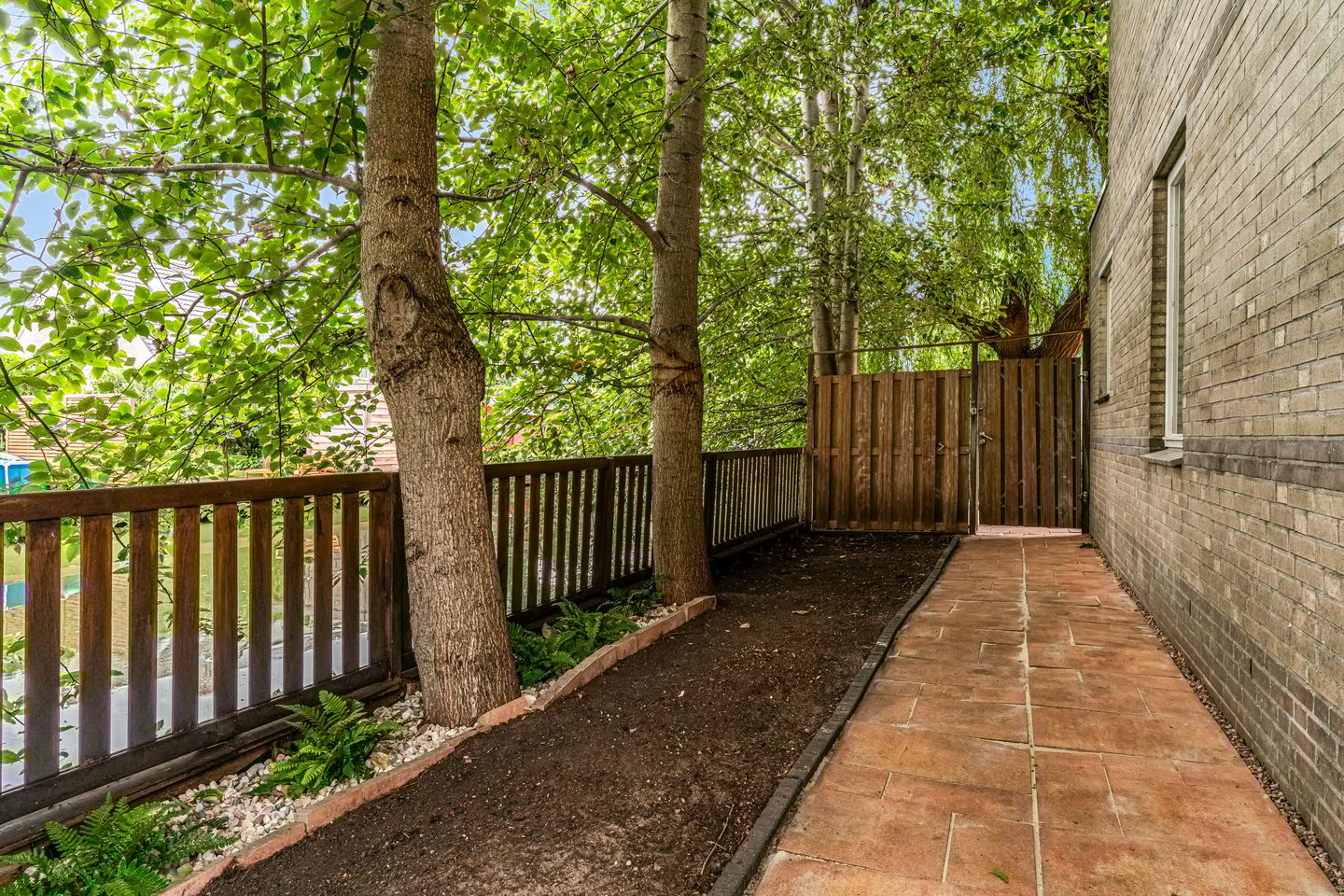 Foto 25 van Kuifmees 23