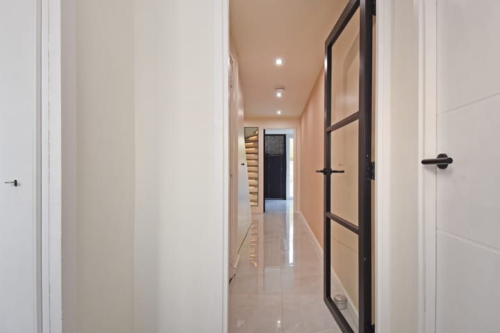 Photo 7 of Fivelingo 42