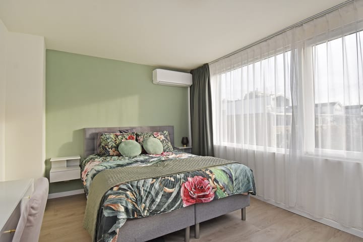 Photo 30 of Fivelingo 42