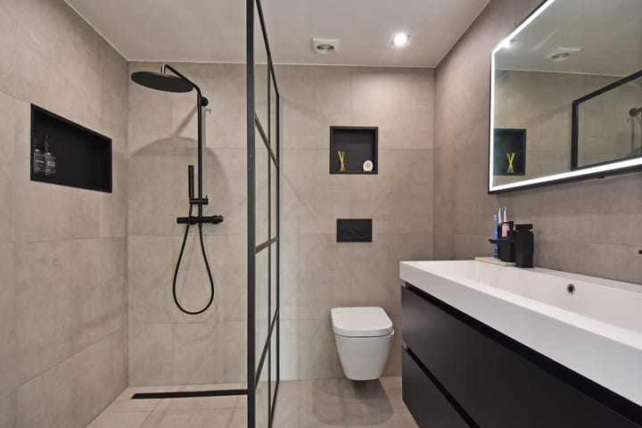 Photo 37 of Fivelingo 42