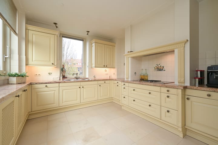 Foto 16 van Alexander Gogelweg 18-E