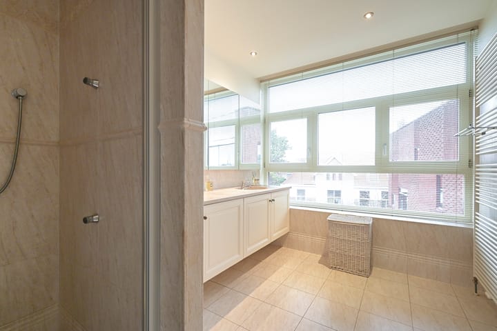 Foto 29 van Alexander Gogelweg 18-E