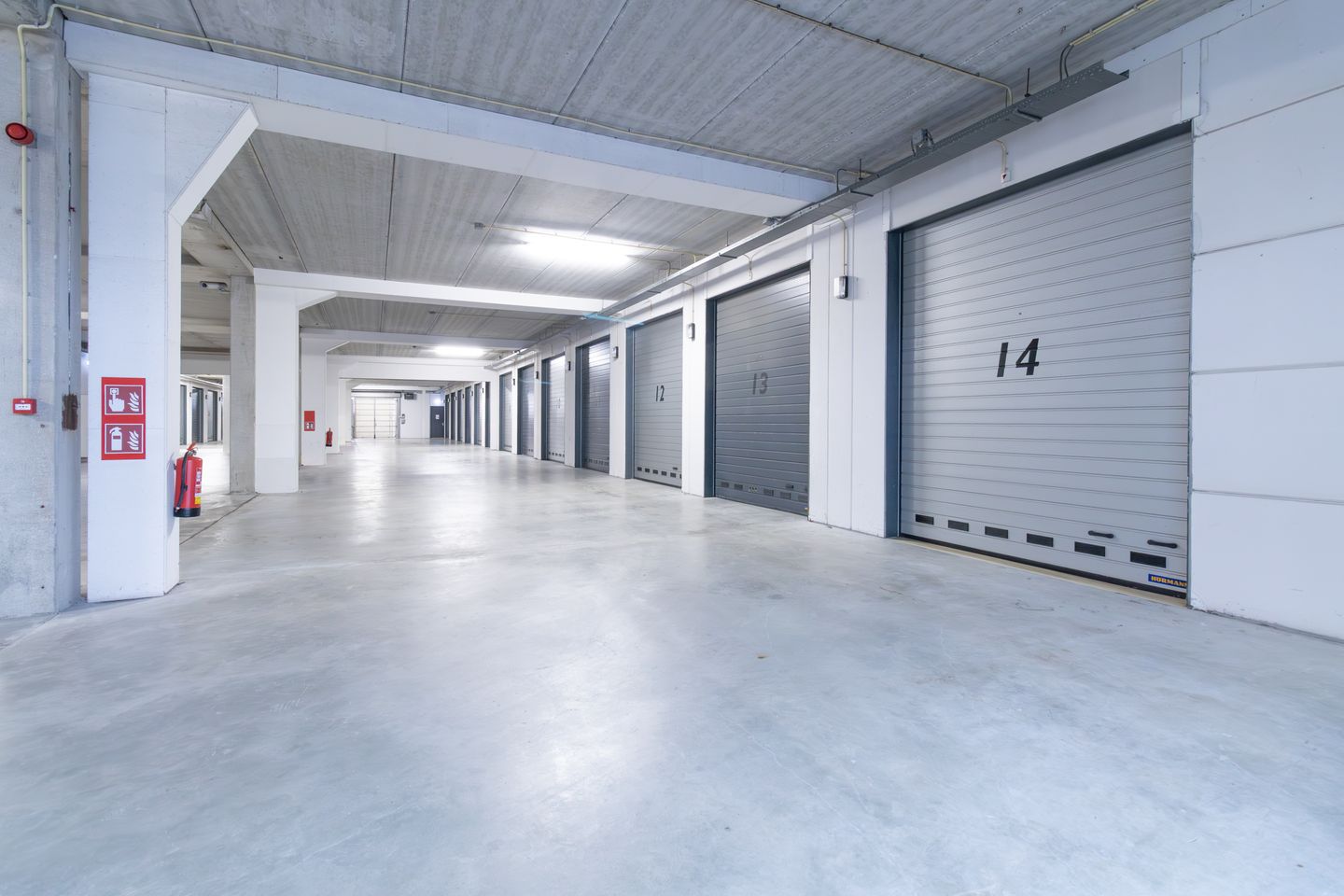 Bekijk foto 1 van Bouwerij 69-14