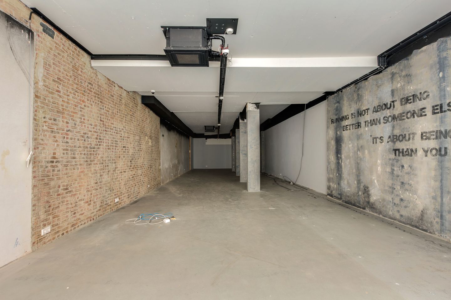 Bekijk foto 2 van Korte Poten 55