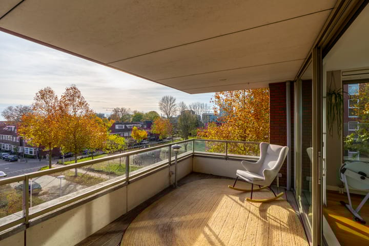 Photo 16 of Voorsterbeeklaan 9