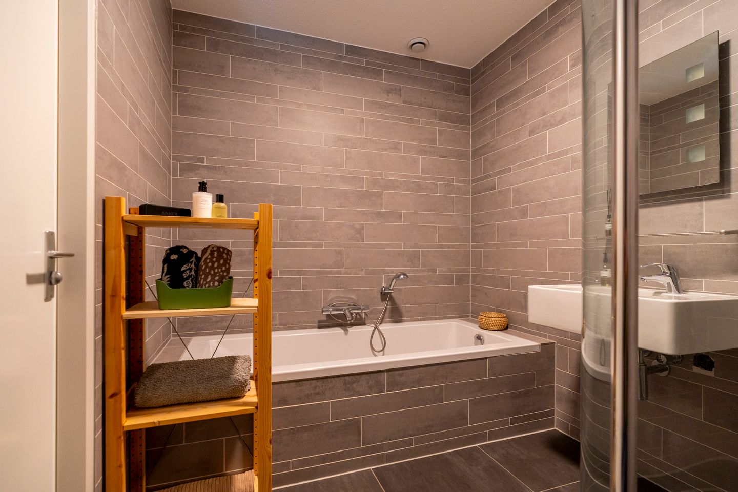 Foto 35 van Voorsterbeeklaan 9