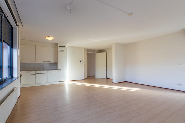 Photo 3 of Rumpenerstraat 143-HS12