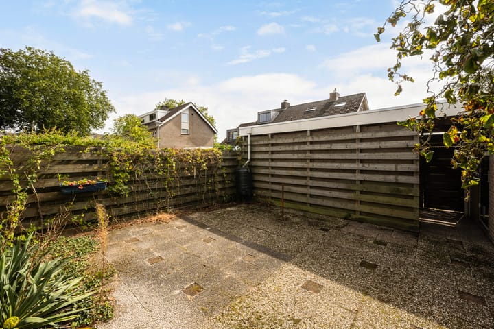 Foto 32 van Stickerstraat 22