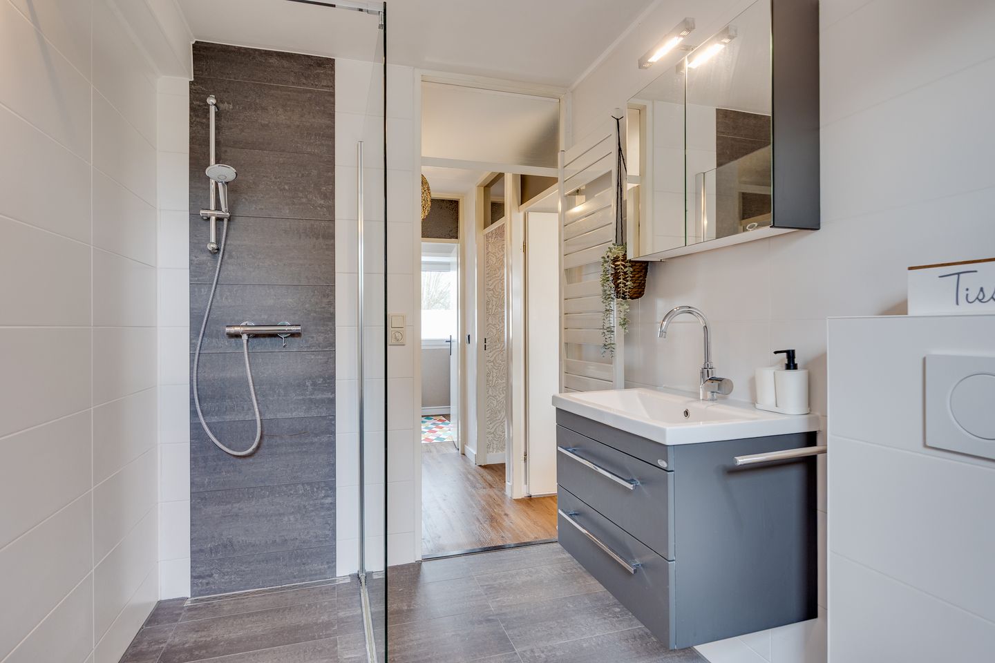 Photo 19 of Clarenburg 50