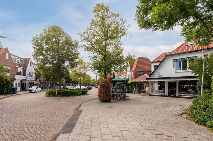 Photo 58 of Jacob van Ruisdaellaan 2