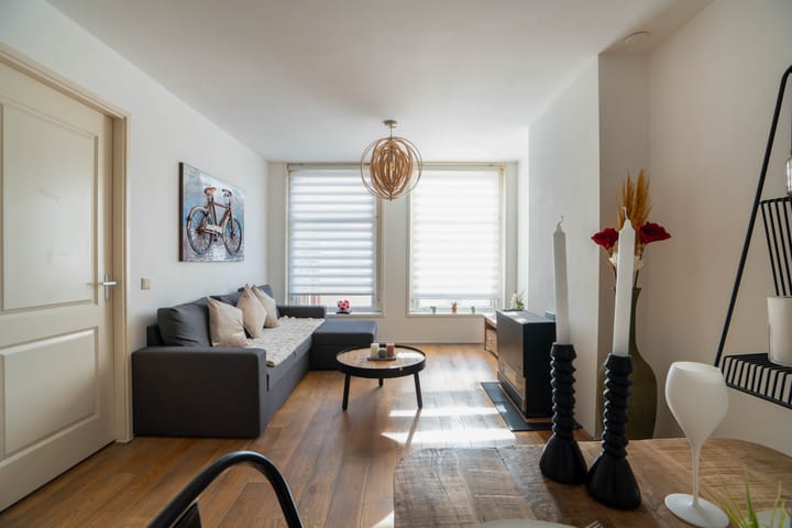 Photo 5 of Kinkerstraat 67-3A