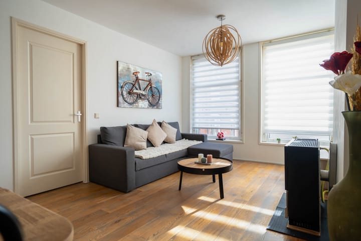 Photo 7 of Kinkerstraat 67-3A