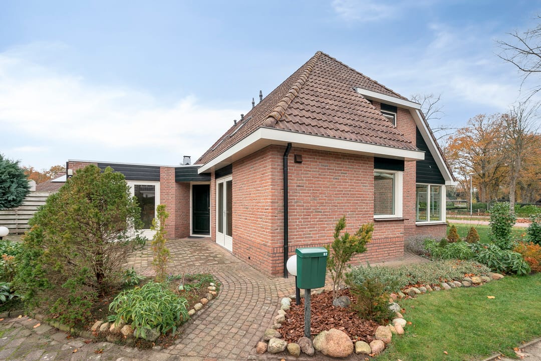 Photo 38 of Ermerweg 97