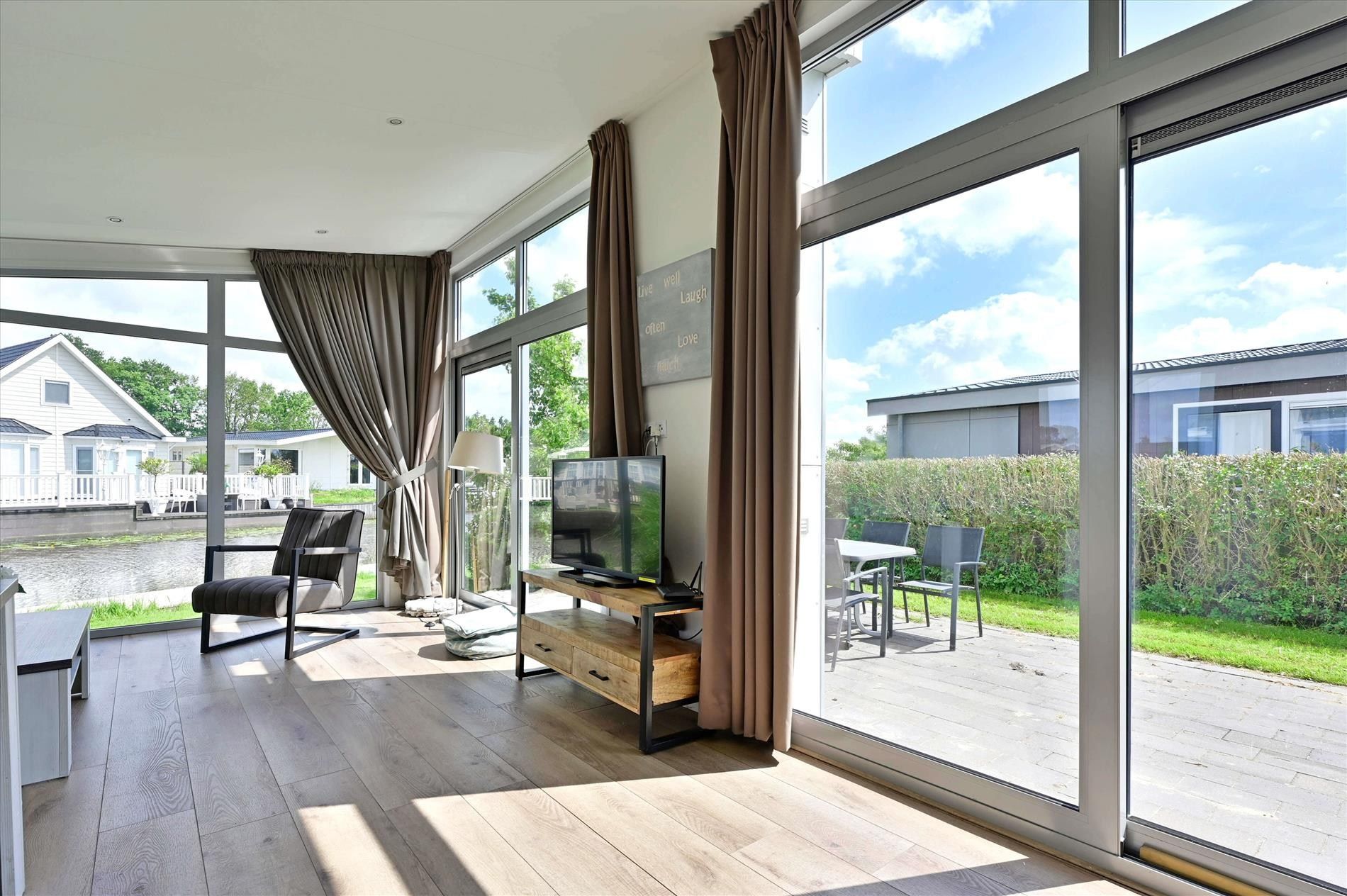 Photo 6 of Burgemeester Dalenbergstraat 50-443