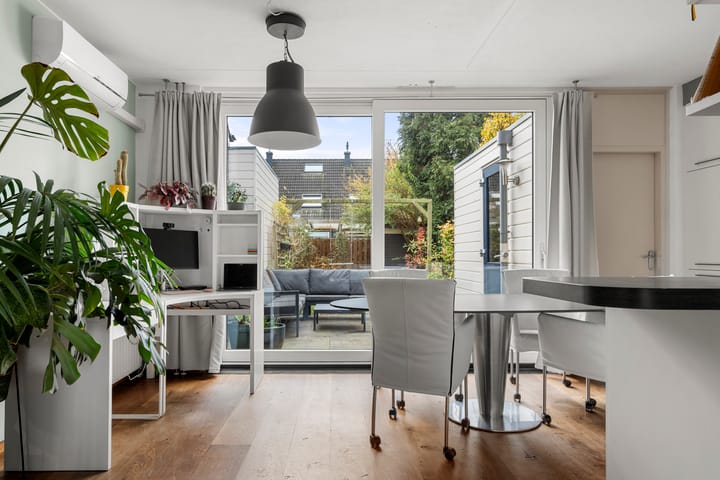 Photo 19 of Dovenetel 13