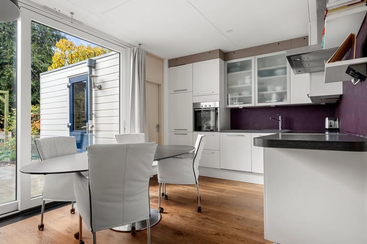 Photo 20 of Dovenetel 13