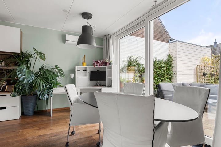 Photo 21 of Dovenetel 13