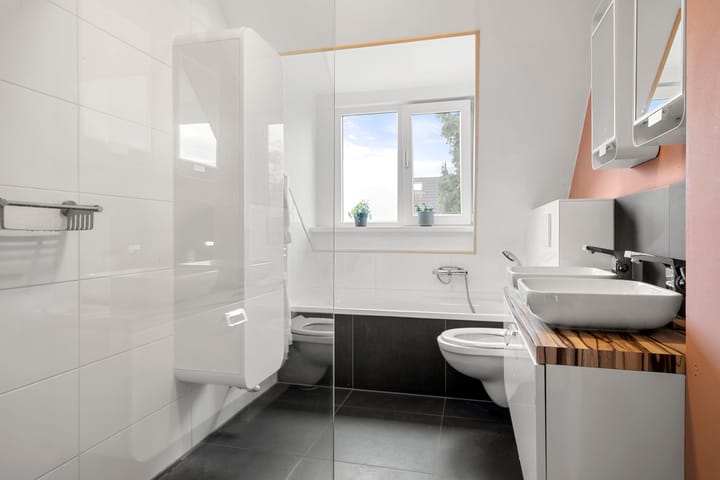 Photo 34 of Dovenetel 13