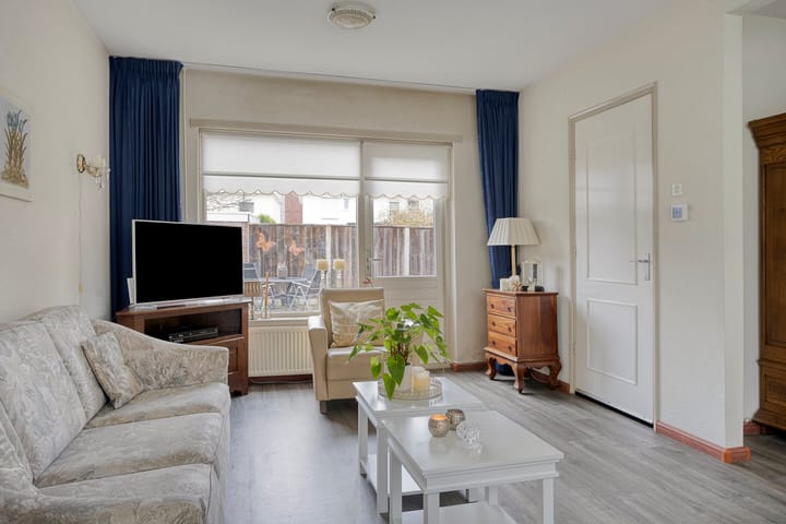 Foto 10 van Osnabrückstraat 11