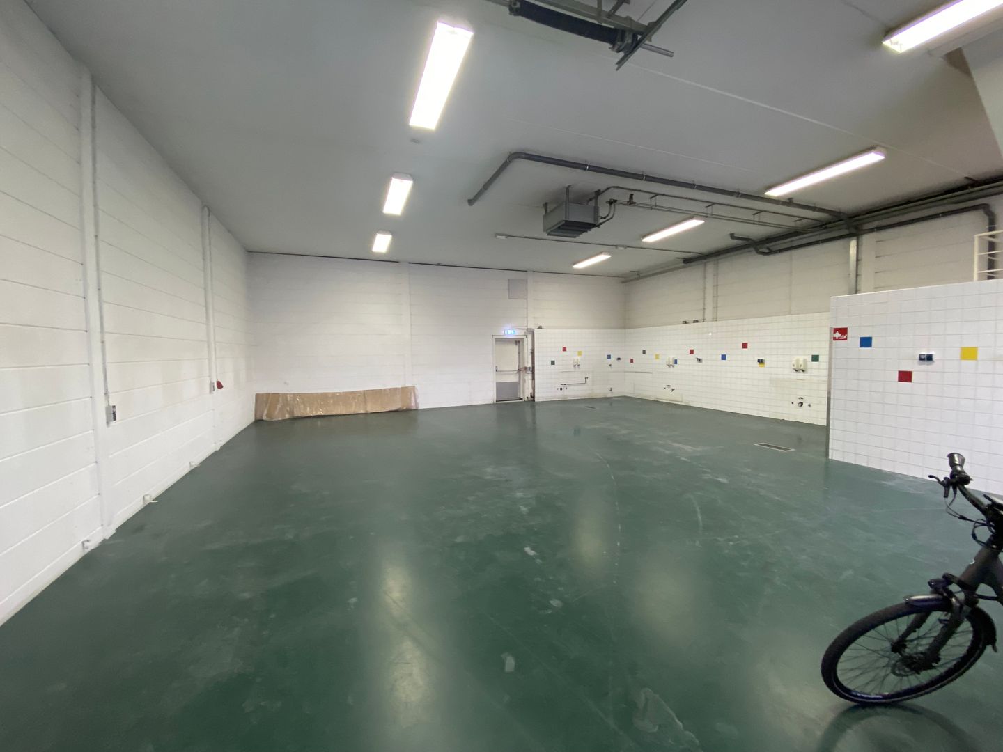 Bekijk foto 4 van Wijkermeerweg 68