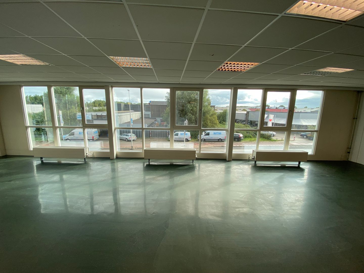 Bekijk foto 5 van Wijkermeerweg 68