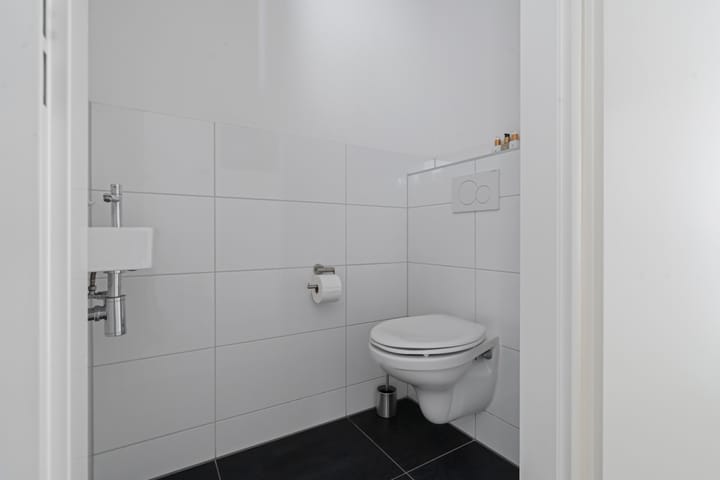 Photo 28 of Beneluxlaan 957