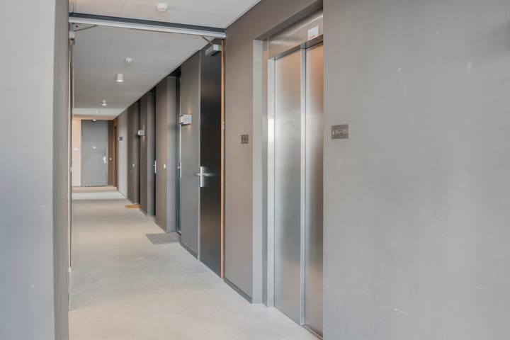 Photo 32 of Beneluxlaan 957