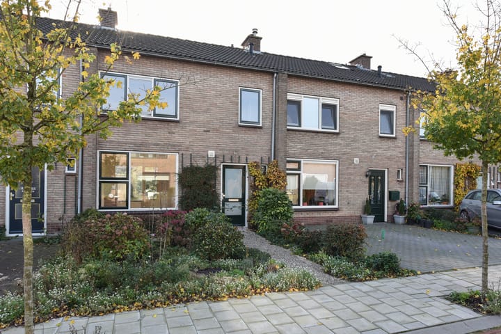 M. van Zantenstraat 8